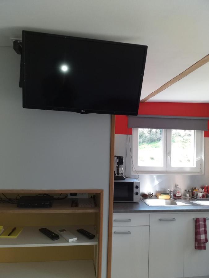 Apartamento Le Petit Pays Montgivray Exterior foto